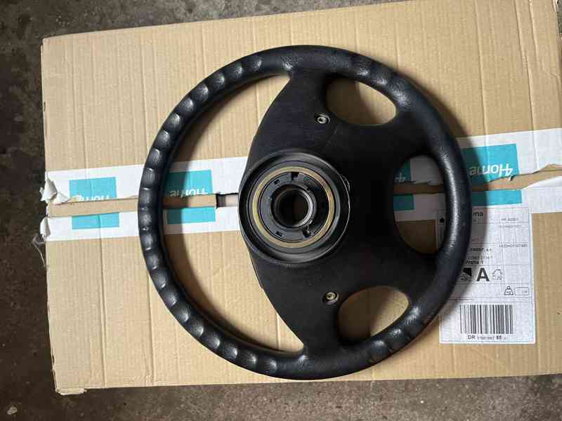 Čtyřramenný volant Škoda FELICIA - foto 5