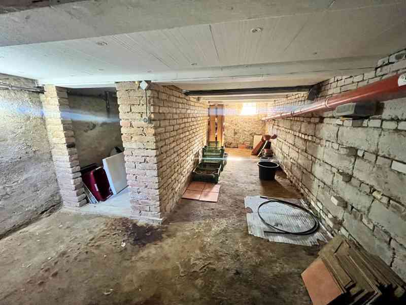 K prodeji nabízíme rodinný dům se zahradou v Horních Dunajov - foto 22