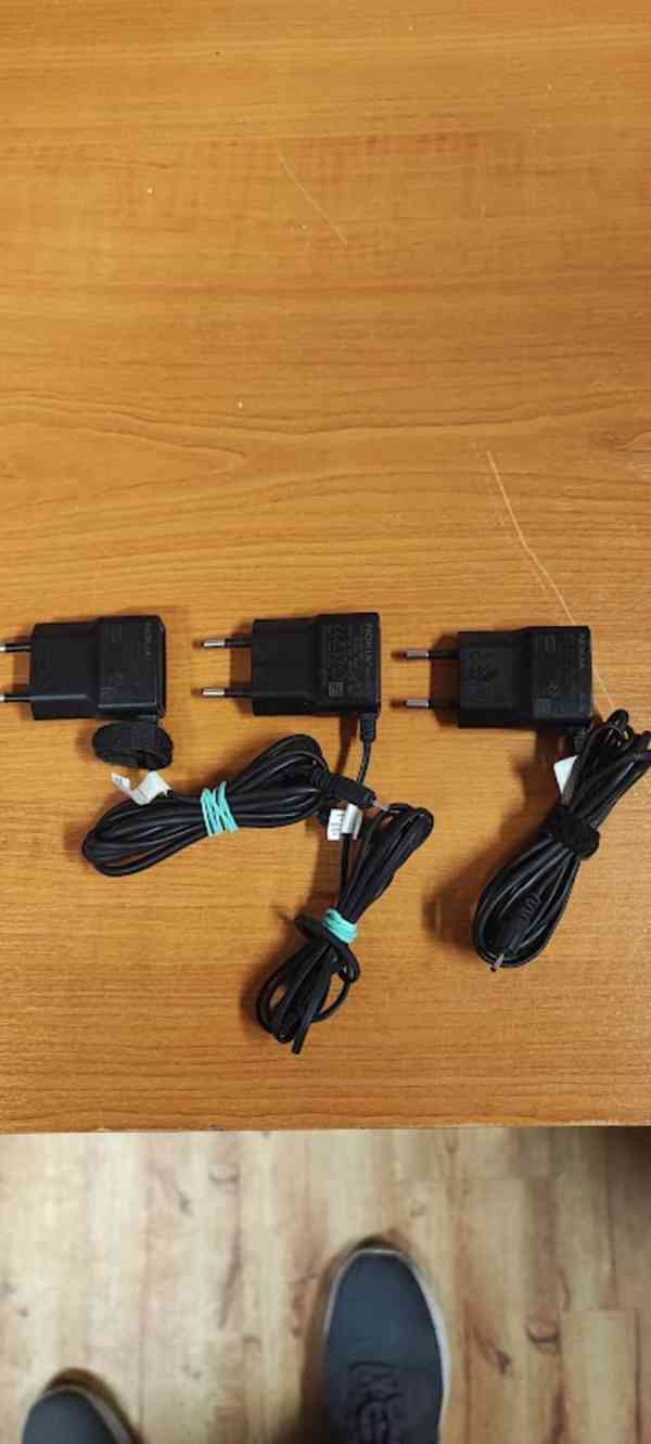 NOKIA AC-3E, 4E, 5E, 8E a 11E - nabíječky s konektorem 2,0mm - foto 3