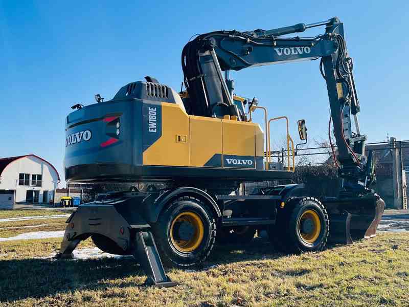 Kolové rypadlo Volvo EW180E (Možnost leasingu) - foto 4
