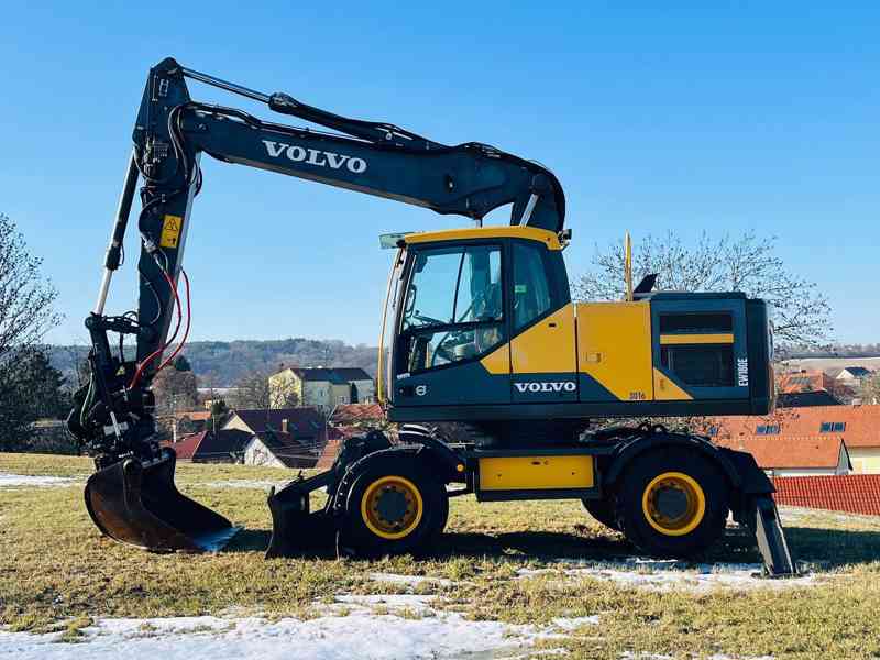Kolové rypadlo Volvo EW180E (Možnost leasingu) - foto 2