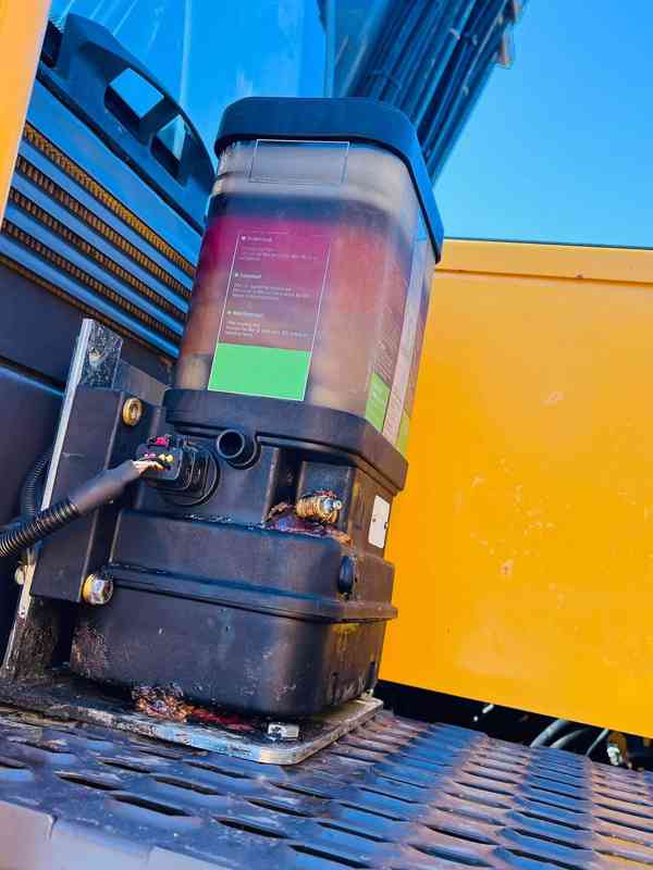 Kolové rypadlo Volvo EW180E (Možnost leasingu) - foto 12