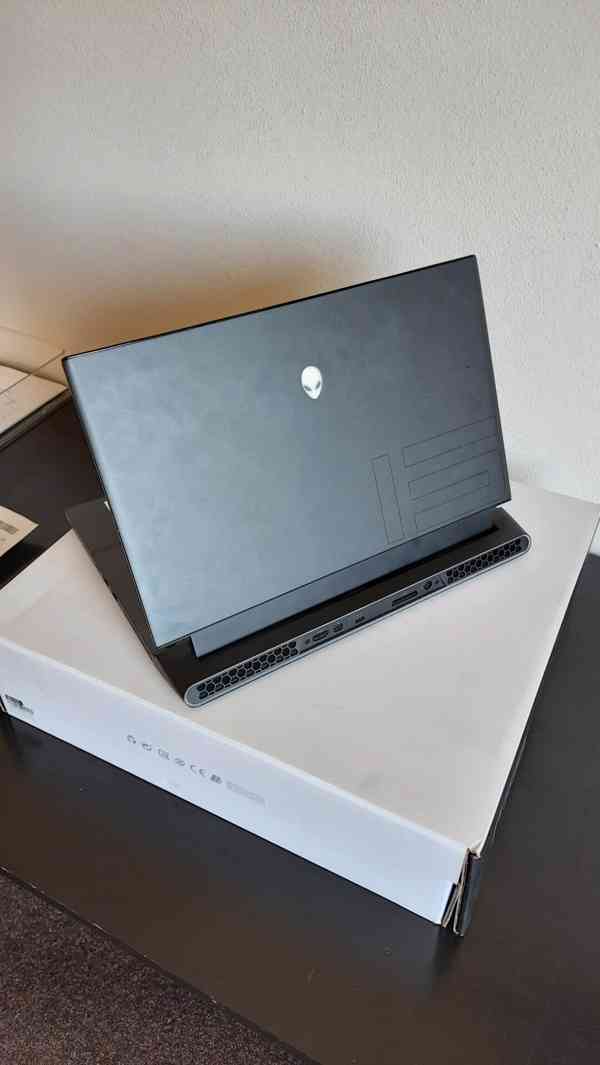 Dell Alienware - foto 2