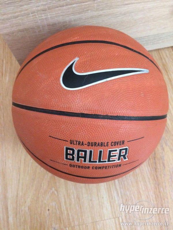 Basketbalový balon - foto 1