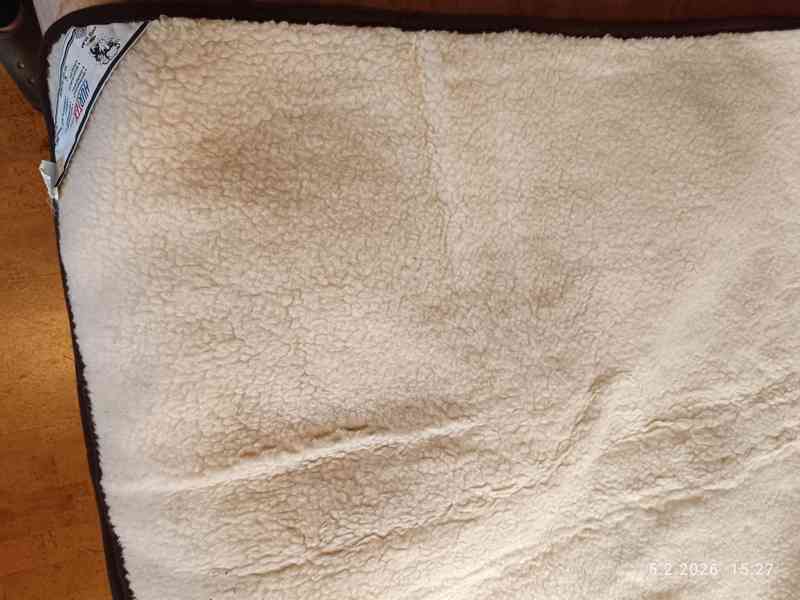  Prodám PŘEHOZ z OVČÍ VLNY, 90 x 190cm - foto 3