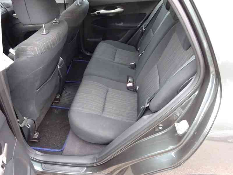 Toyota Auris 1.6 VVTi r.v.2007 (91 kw) Koupeno v ČR - foto 11