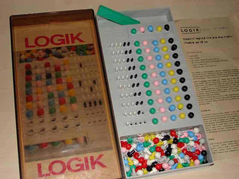 Společenské hry pro celou rodinu. Různé druhy. Velký výběr - foto 13