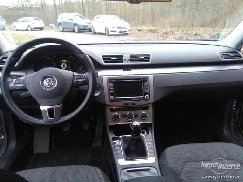 Volkswagen Passat Variant 2.0TDi BlueMotion Comfortline, TOP - foto 9