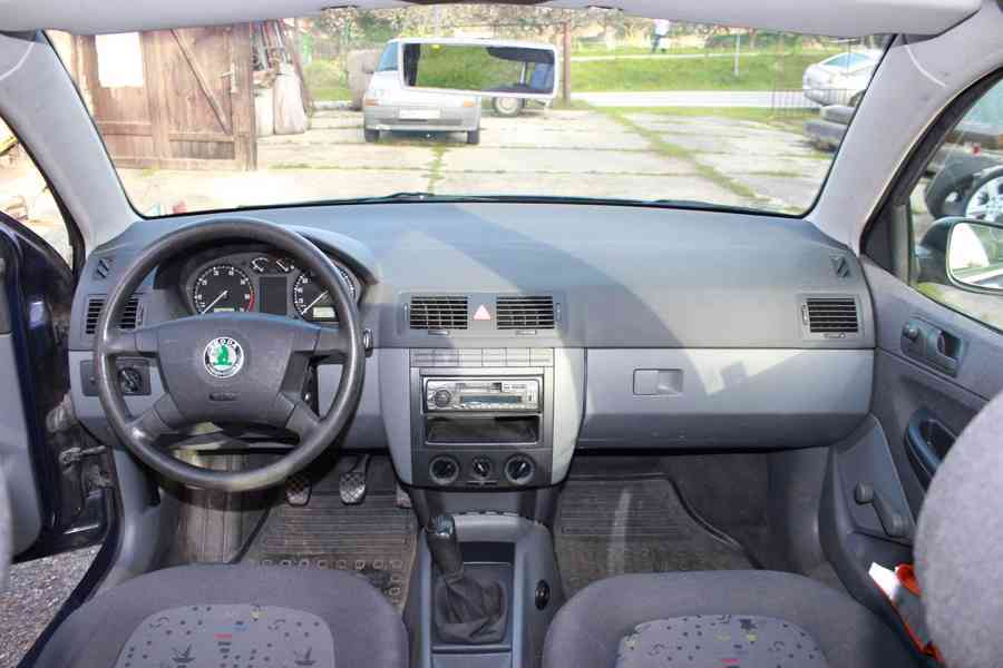 Škoda Fabia Combi 1,4 MPi 50 kW - foto 14