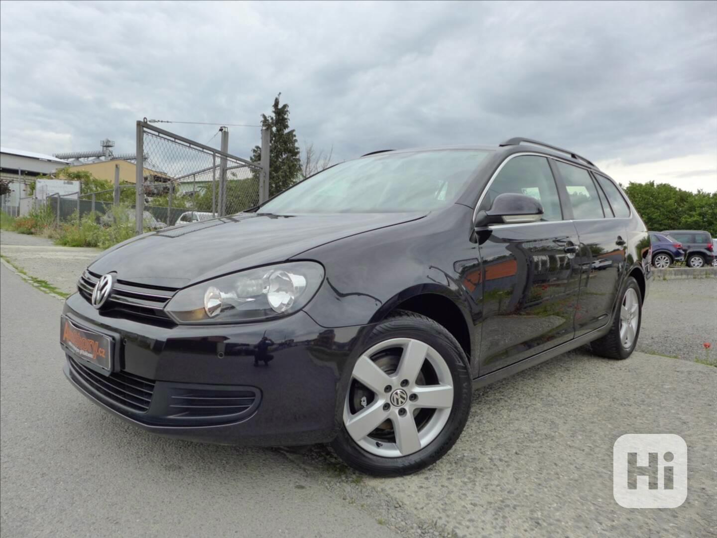 Volkswagen Golf 1,2 TSI DIGI AC, PDC, SERVIS - foto 1