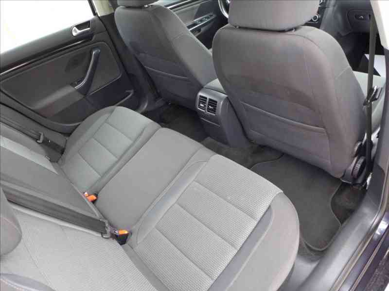 Volkswagen Golf 1,2 TSI DIGI AC, PDC, SERVIS - foto 9