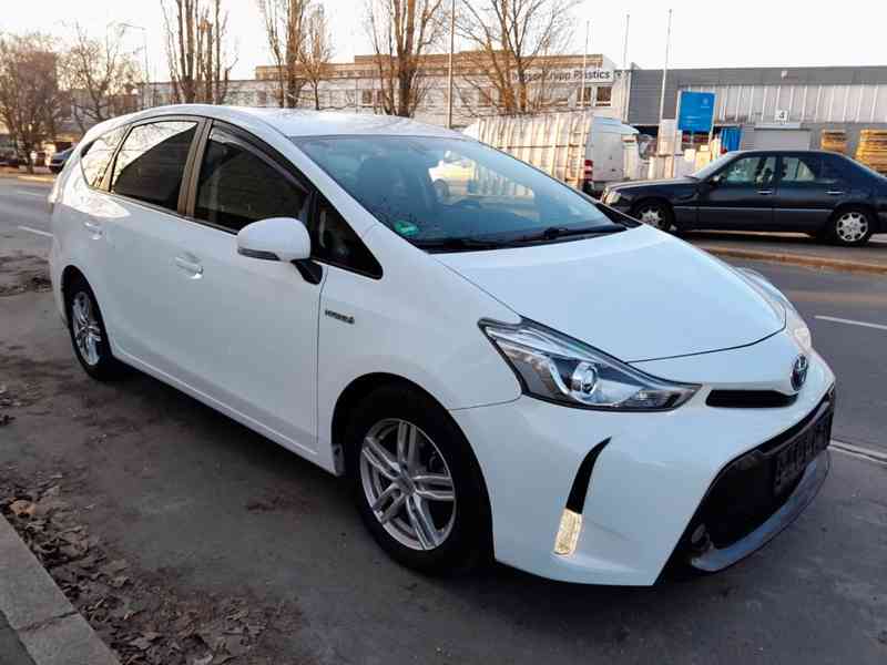 Toyota Prius+ 7míst 1maj. hybrid 100kw - foto 15