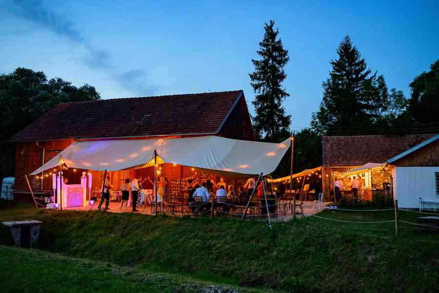 Fotograf na svatbu, rodinné a párové focení Uherské Hradiště - foto 3