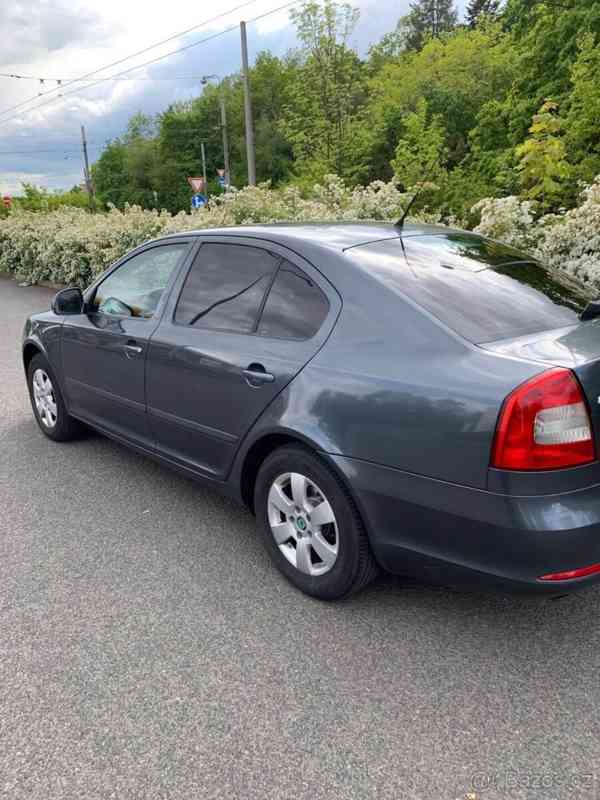 Škoda Octavia 1,6   2 Facelift (manuál, benzin) - foto 4