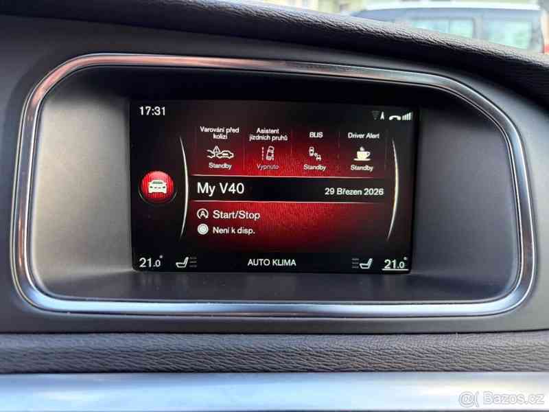 Volvo V40 2,0   D3 110kW AT Nez. Top. - foto 14