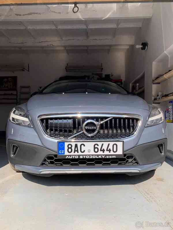 Volvo V40 2,0   D3 110kW AT Nez. Top. - foto 1