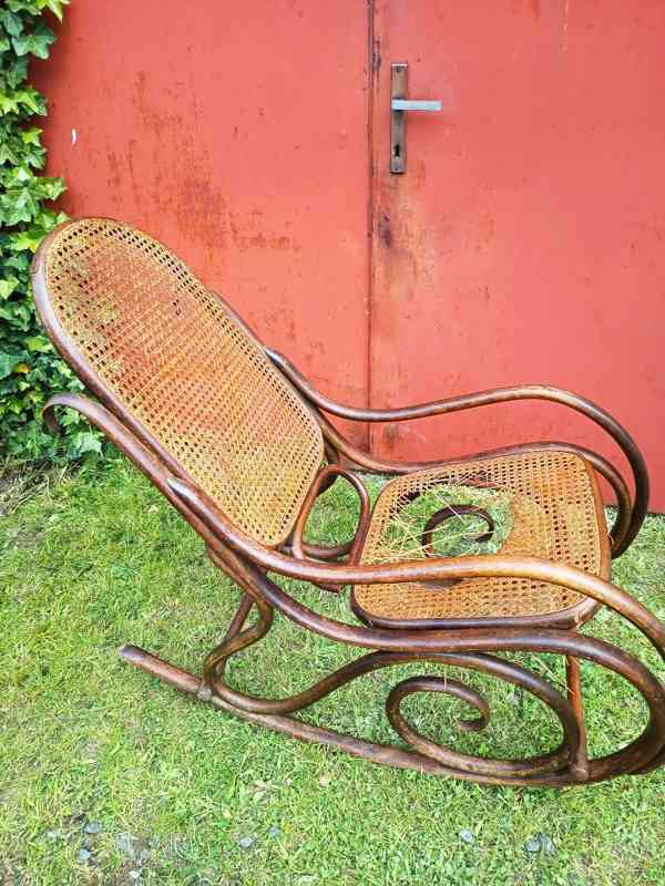Prodám starožitné houpací křeslo Thonet  - foto 5