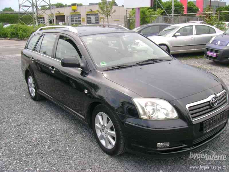 Toyota Avensis Kombi 1.8 Executive - foto 1