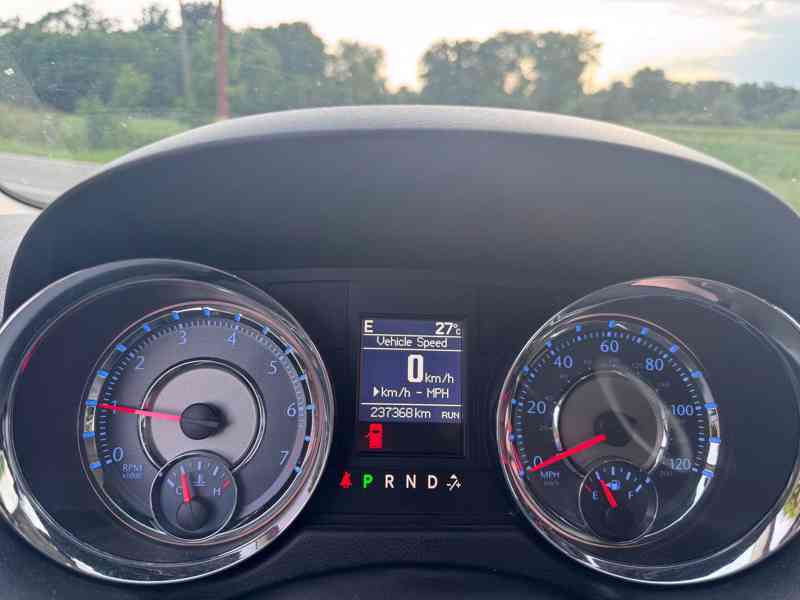 Chrysler Town Country 3,6 LPG Limited DVD 2012 - foto 16