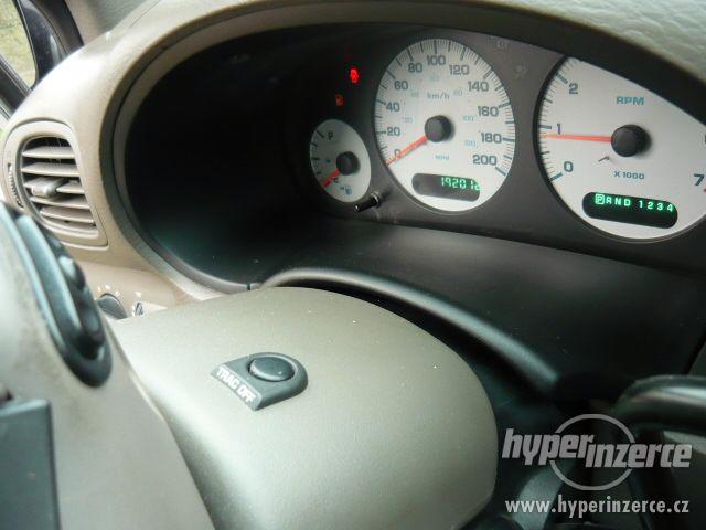 Dodge Grand Caravan 3,8 SXT Tiptronic Limit 2001 - foto 12