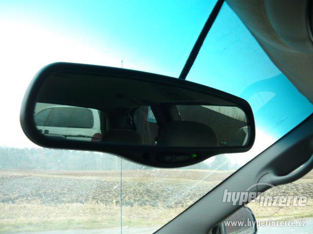Dodge Grand Caravan 3,8 SXT Tiptronic Limit 2001 - foto 17