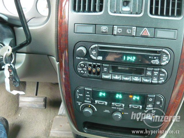 Dodge Grand Caravan 3,8 SXT Tiptronic Limit 2001 - foto 18