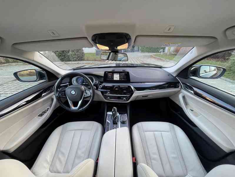 BMW 520d, 140 kW, r.2019, LIMUZÍNA, 1.MAJ., 100% SERVIS - foto 9