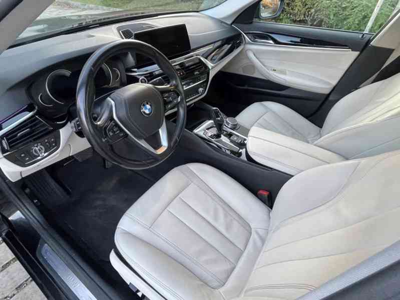 BMW 520d, 140 kW, r.2019, LIMUZÍNA, 1.MAJ., 100% SERVIS - foto 8
