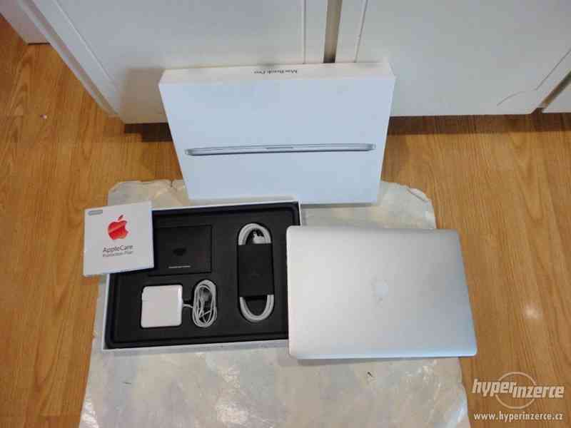 Na skladě připravené Apple MacBook Pro 15 palcové notebooky - foto 3