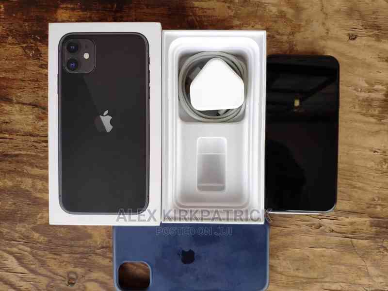 iPhone 11 Black 64 gb - foto 1