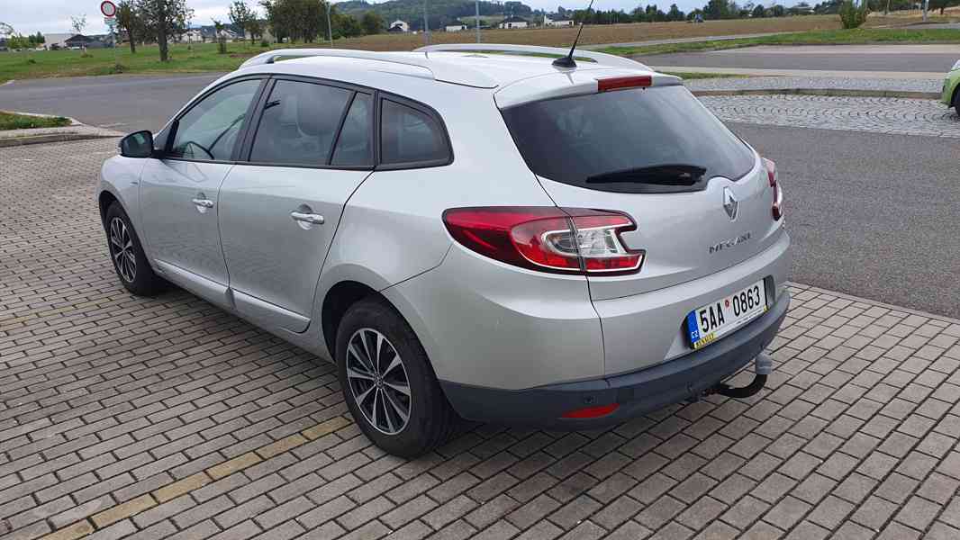 Renault Megane kombi 1.5 dci výbava limited - foto 3