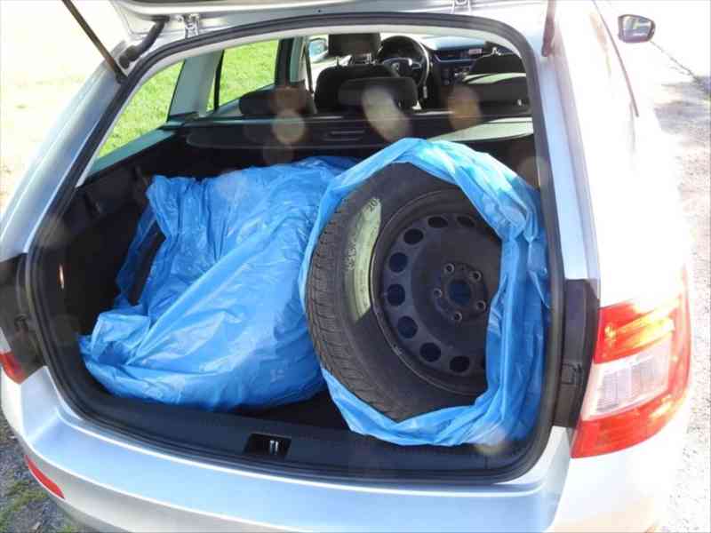 Škoda Octavia 2,0   TDI DSG, 2015, STK 4/2027 - foto 6