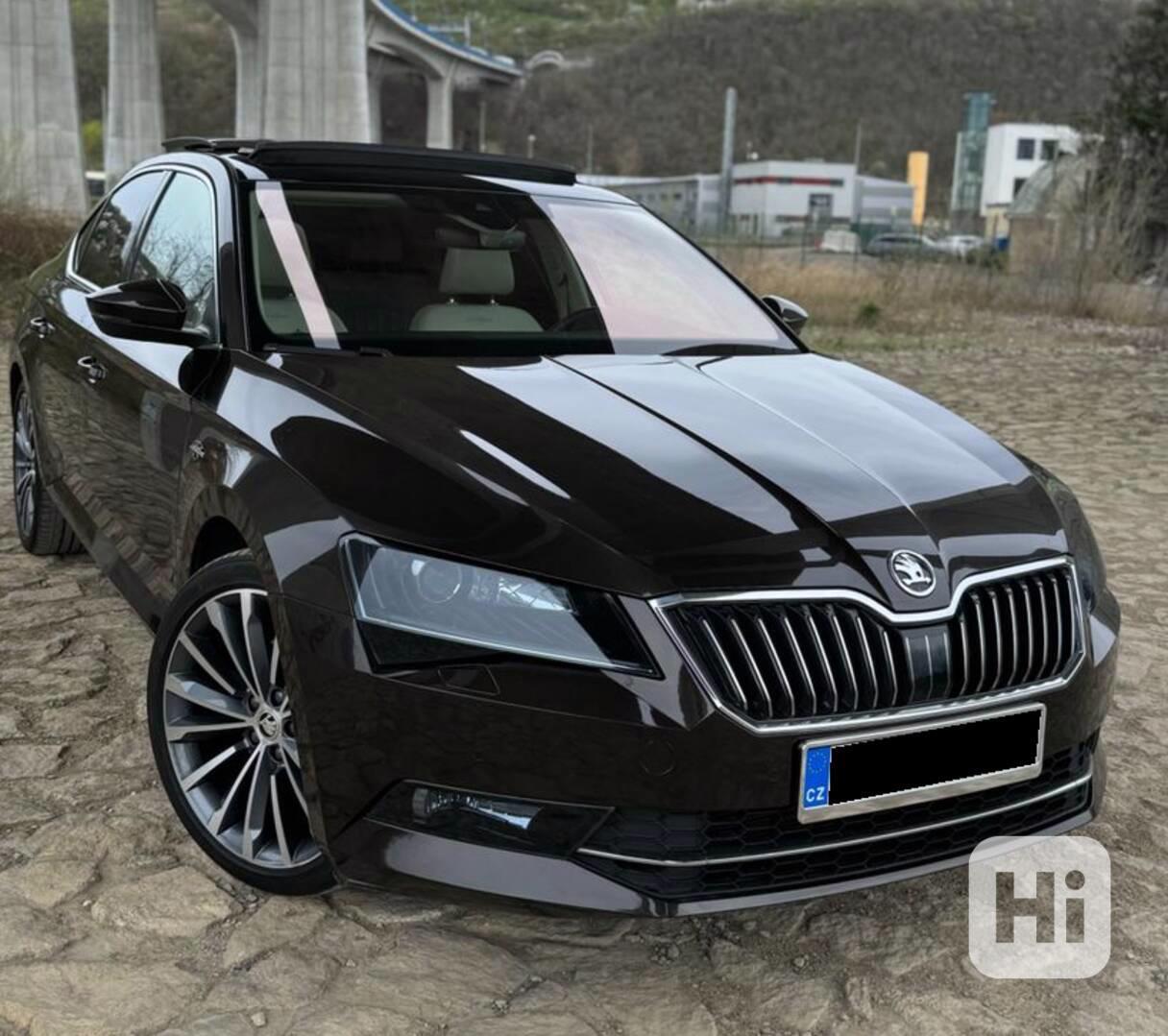 Škoda Superb - foto 1