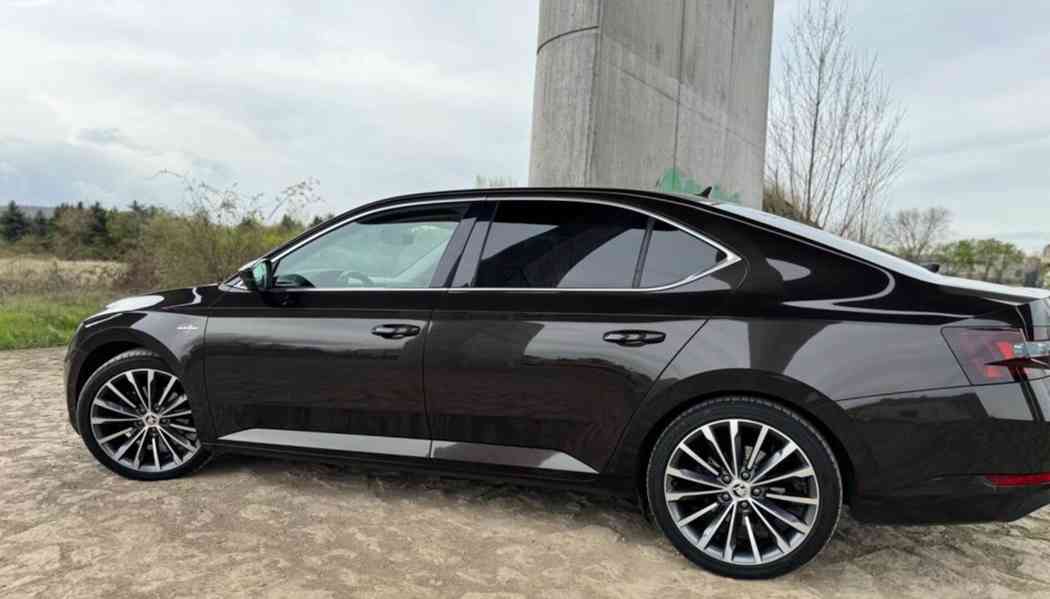 Škoda Superb - foto 3