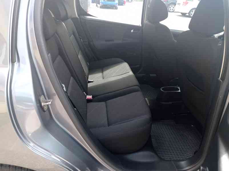 Peugeot 207 1.6 VTi 88kW/Tažné/Digi Klima - foto 16