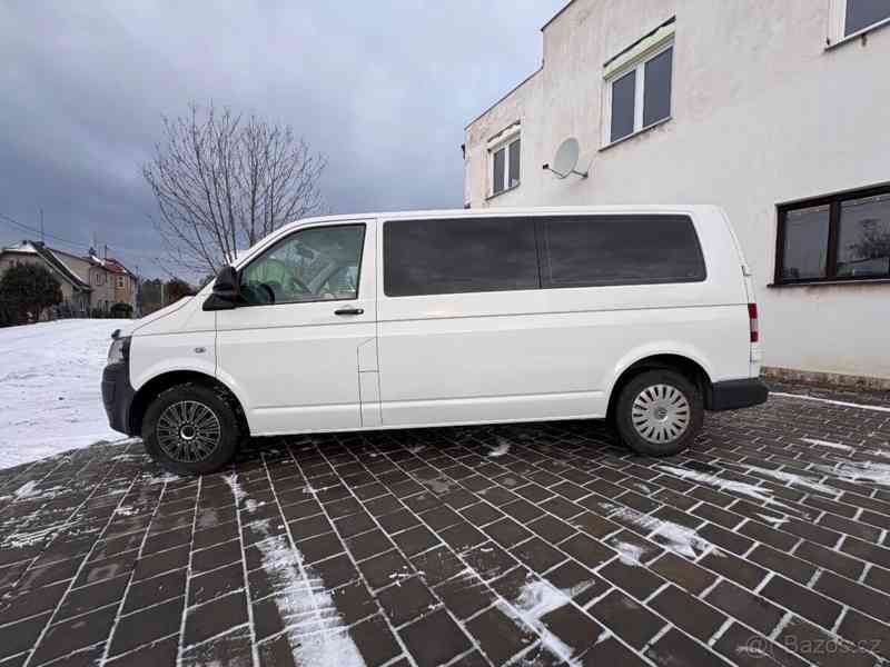 Volkswagen Transporter 2,0   T5 Long TDI,75kW,9míst - foto 9