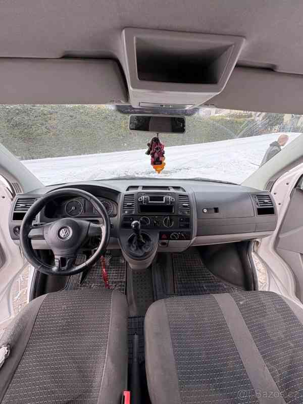 Volkswagen Transporter 2,0   T5 Long TDI,75kW,9míst - foto 11
