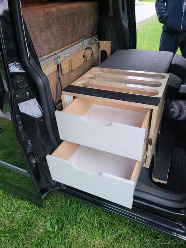 Volkswagen Caddy 1,6 - foto 13