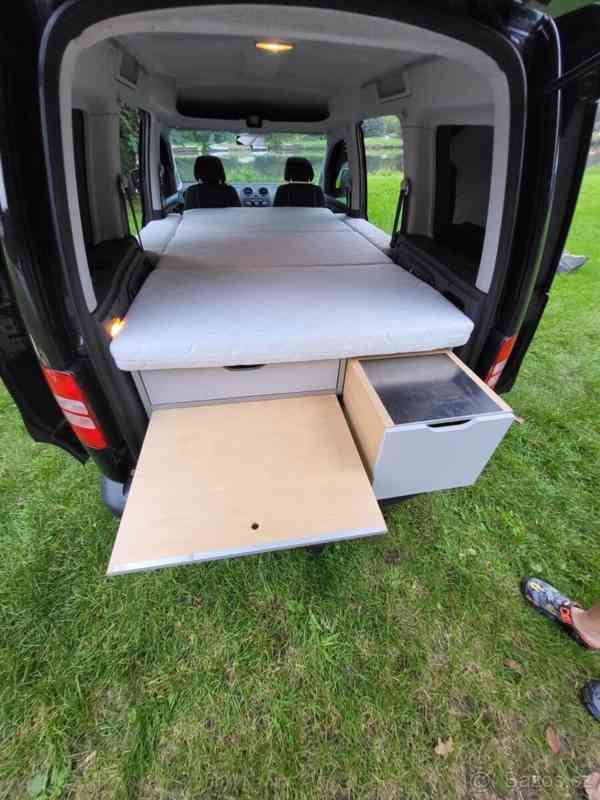 Volkswagen Caddy 1,6 - foto 14