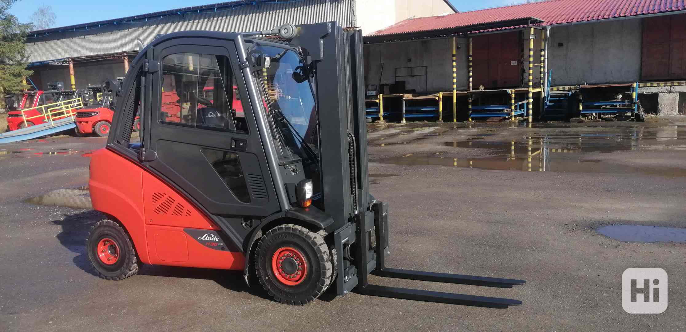 LINDE H30D-02 triplex boční posuv, volný zdvih - foto 1
