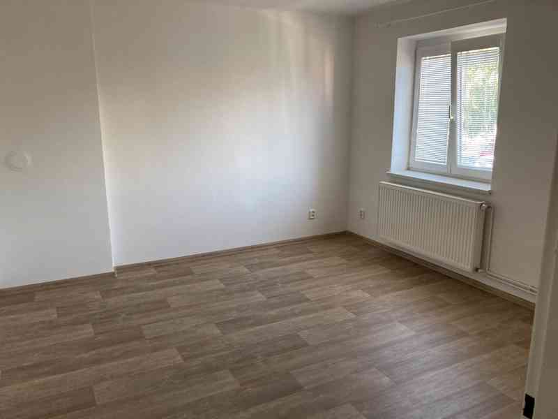 Pronájem bytu 1+1 v Novém Jičíně - foto 3
