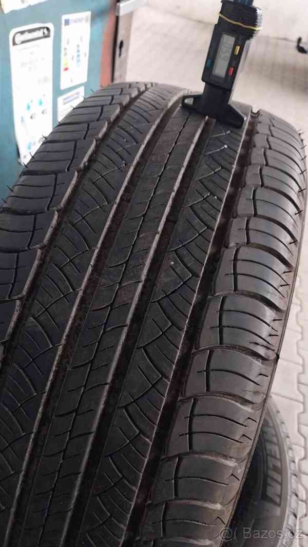 Prodám 4 x letní pneu Michelin 235/55/17 - foto 2