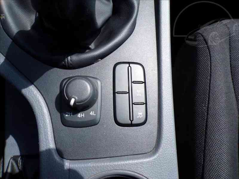 Ford Ranger 2,2 TDCI TAŽNÉ ZAŘÍZENÍ - foto 7