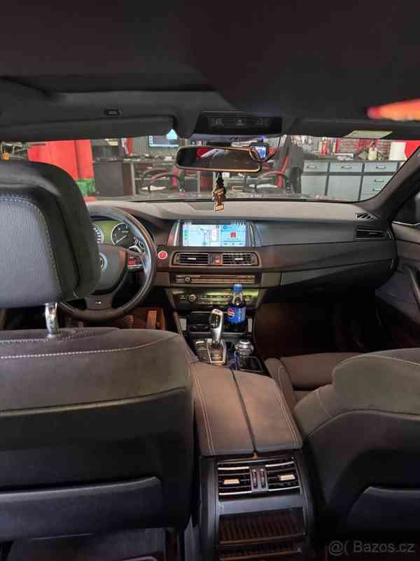 BMW Řada 5 2,0   F10 520D - foto 11