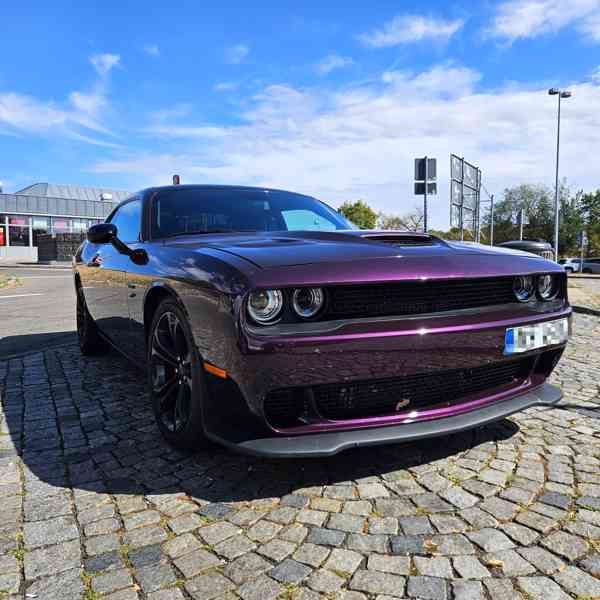 Dodge Challenger V8 5.7 2021 - foto 2
