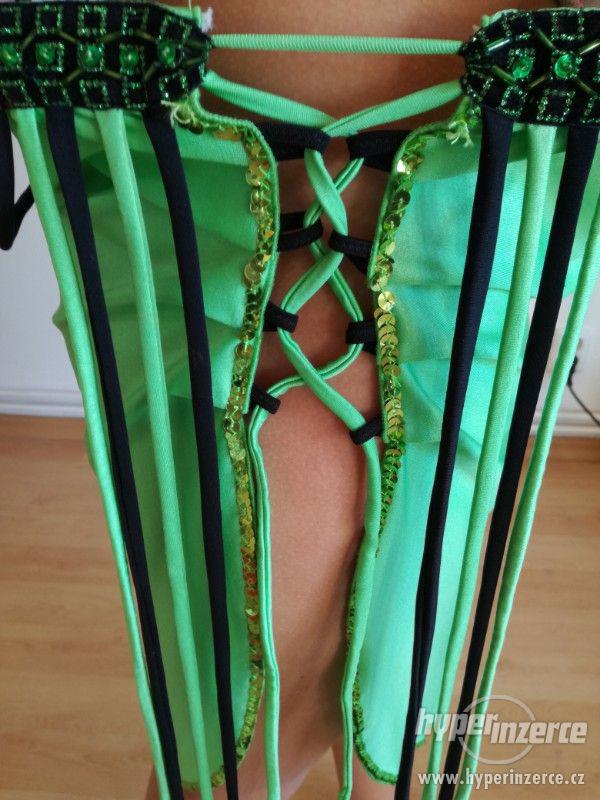 Prodám zelený kostým na orientální/břišní tance - saidi - foto 3