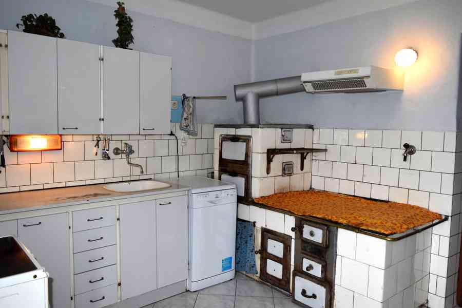 Janov - zemědělská usedlost se stodolou a pozemky 11 612 m2 - foto 15