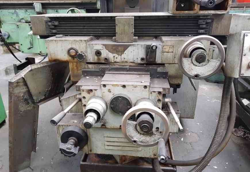 Frézka konzolová FU 25 (2941.)   - foto 2