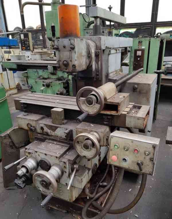 Frézka konzolová FU 25 (2941.)   - foto 1