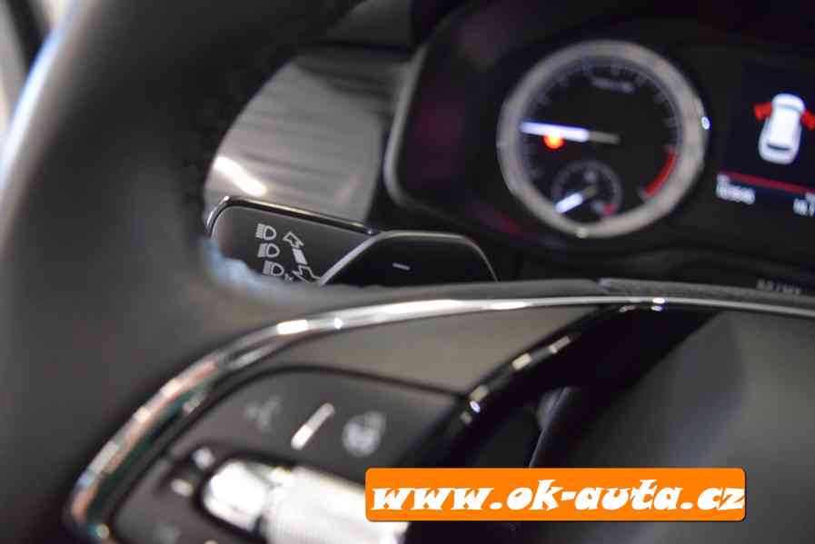Škoda Kodiaq 2.0 TDI STYLE PLUS 4x4 ACC 2021-DPH - foto 25